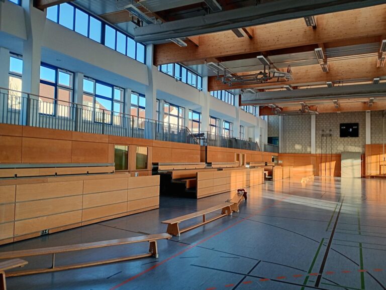 Halle Grundschule im Panketal